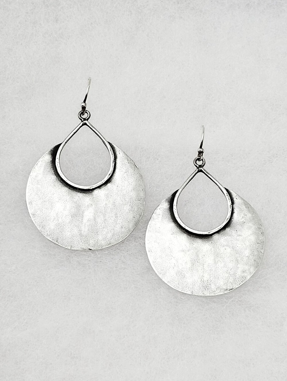 Silpada Sterling Silver Iconic Hammered Crescent Moon Earrings W1539